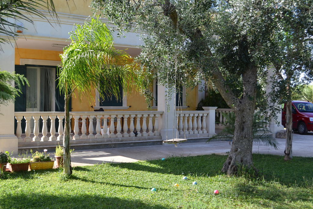 B&B Villa Bismi Monteroni di Lecce Exteriör bild